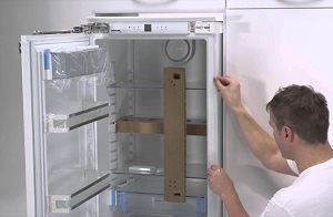 Установка встраиваемого холодильника в Новороссийске